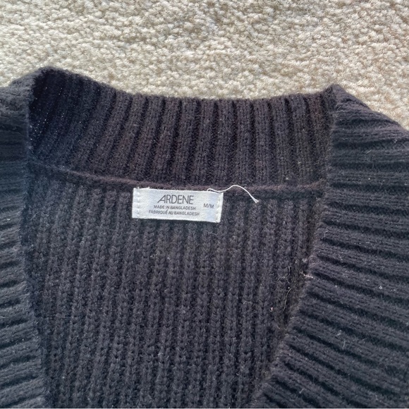 Black Knit Sweater Vest - Picture 2 of 6